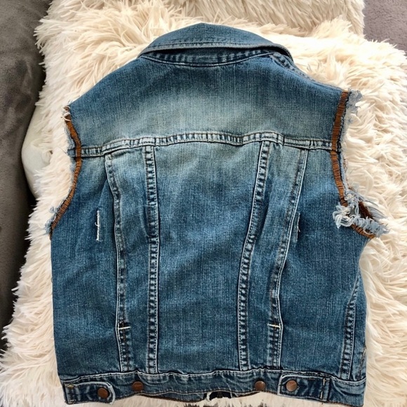 VINTAGE Girls Jean Jacket Vest | Size: S (Girl) | V - Picture 3 of 5